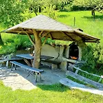 Дом отдыха Apartma1 Pri Adamu Mislinja