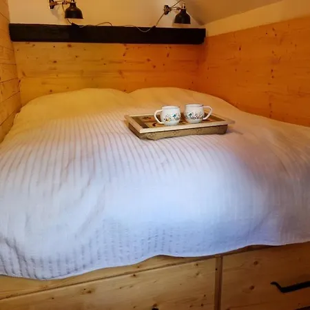 Apartma1 Pri Adamu Prázdninový dům *