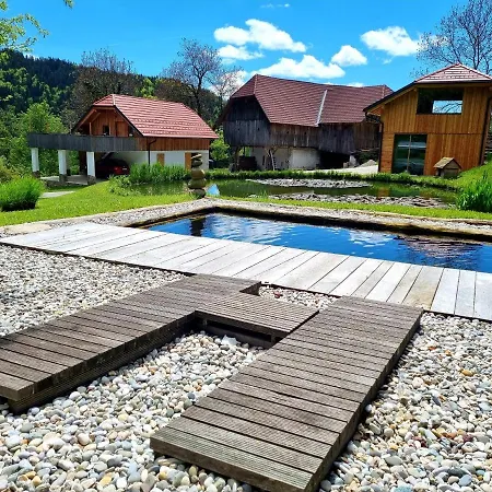 Apartma1 Pri Adamu Ferienhaus Mislinja