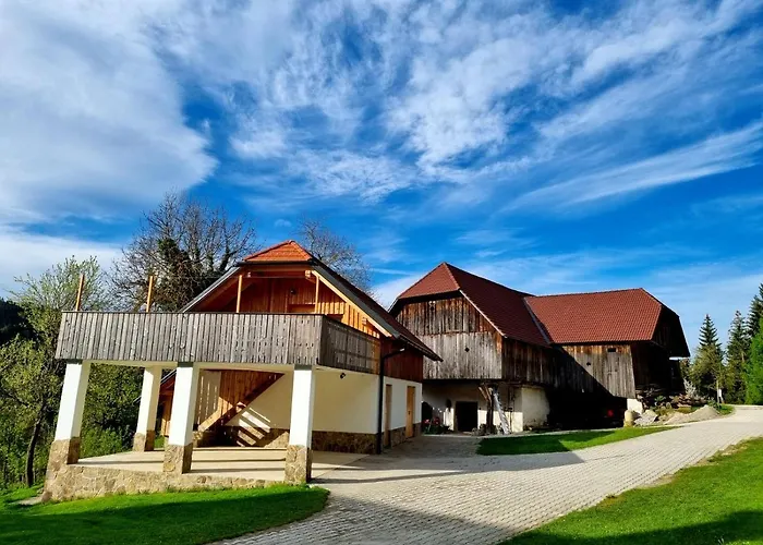 Apartma1 Pri Adamu بيت للعطل Mislinja